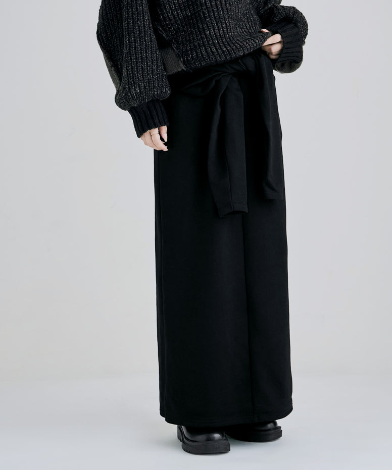 {"color":"\u30d6\u30e9\u30c3\u30af","info":"model\uff1aH166cm size\uff1aF"}