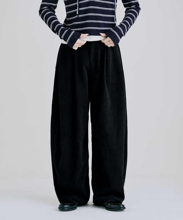 {"color":"\u30d6\u30e9\u30c3\u30af","info":"model\uff1aH166cm size\uff1aM"}