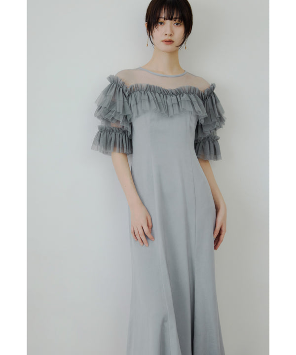 {"color":"\u30d6\u30eb\u30fc\u30b0\u30ec\u30fc","info":"model\uff1aH166cm size\uff1aM"}