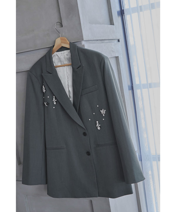 {"color":"","info":""}