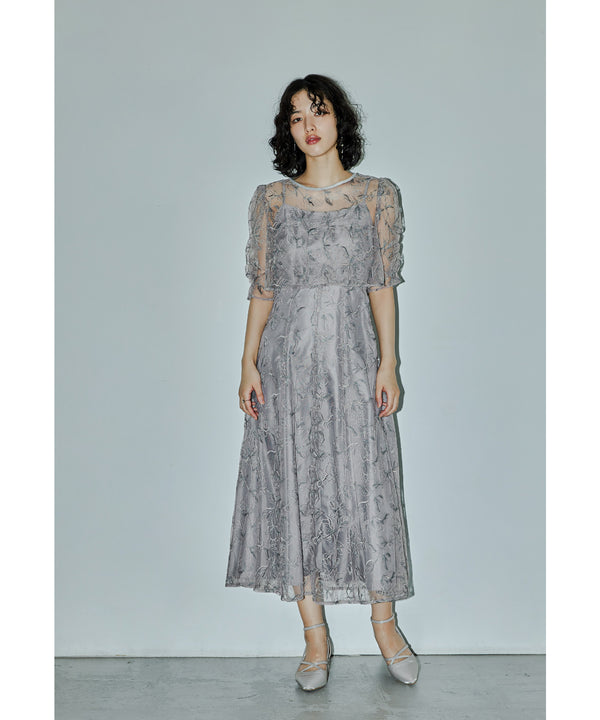 {"color":"\u30e2\u30fc\u30d6","info":"model\uff1aH166cm size\uff1aM"}