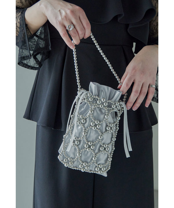 {"color":"\u30b7\u30eb\u30d0\u30fc","info":""}