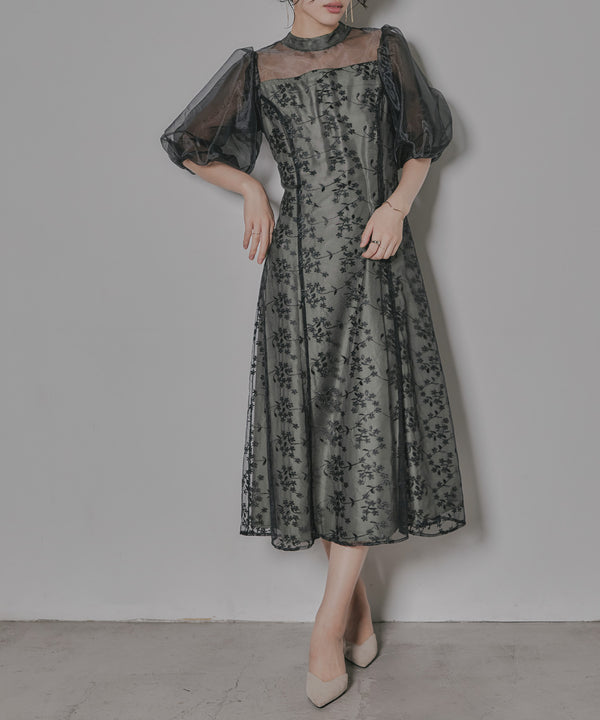 {"color":"\u30d6\u30e9\u30c3\u30af","info":"model\uff1aH166cm size\uff1aM"}