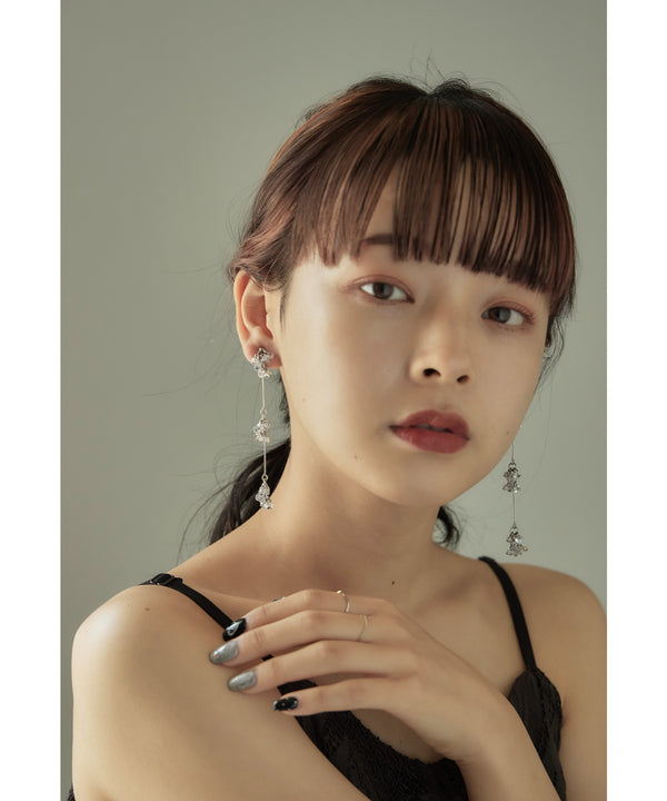 {"color":"\u30b7\u30eb\u30d0\u30fc","info":""}