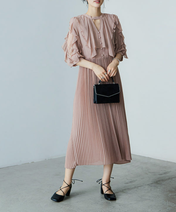 {"color":"\u30b0\u30ec\u30fc\u30b8\u30e5","info":"model\uff1aH167cm size\uff1aM"}