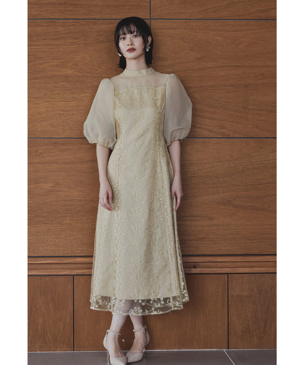 {"color":"\u30a4\u30a8\u30ed\u30fc","info":"model\uff1aH166cm size\uff1aM"}