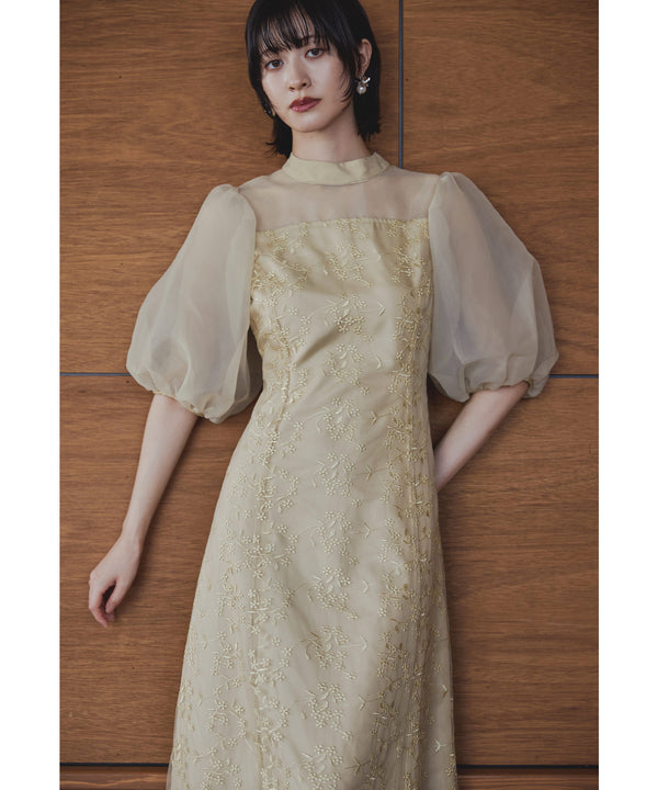 {"color":"\u30a4\u30a8\u30ed\u30fc","info":"model\uff1aH166cm size\uff1aM"}