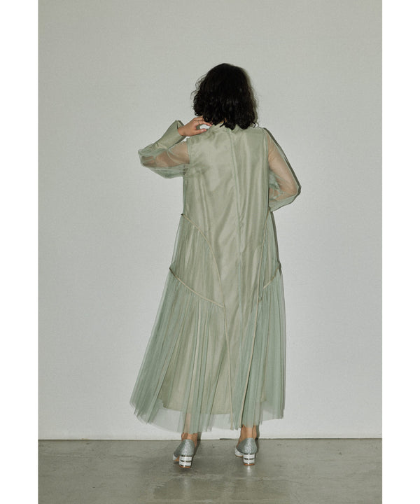 {"color":"\u30b0\u30ea\u30fc\u30f3","info":"model\uff1aH166cm size\uff1aM"}