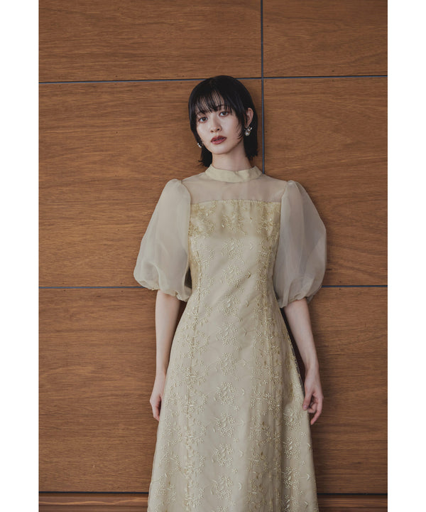 {"color":"\u30a4\u30a8\u30ed\u30fc","info":"model\uff1aH166cm size\uff1aM"}