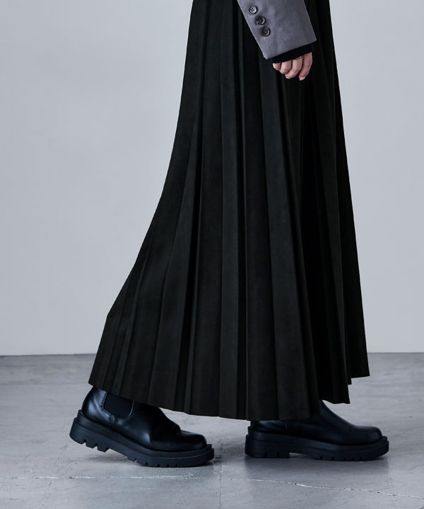 {"color":"\u30d6\u30e9\u30c3\u30af","info":"model\uff1aH166cm size\uff1aL"}