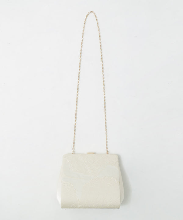 {"color":"","info":""}