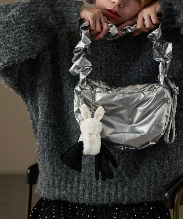 {"color":"\u30a2\u30a4\u30dc\u30ea\u30fc","info":""}