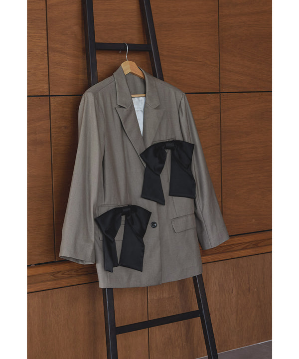 {"color":"","info":""}