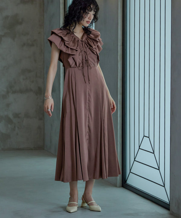 {"color":"\u30d4\u30f3\u30af","info":"model\uff1aH167cm size\uff1aM"}