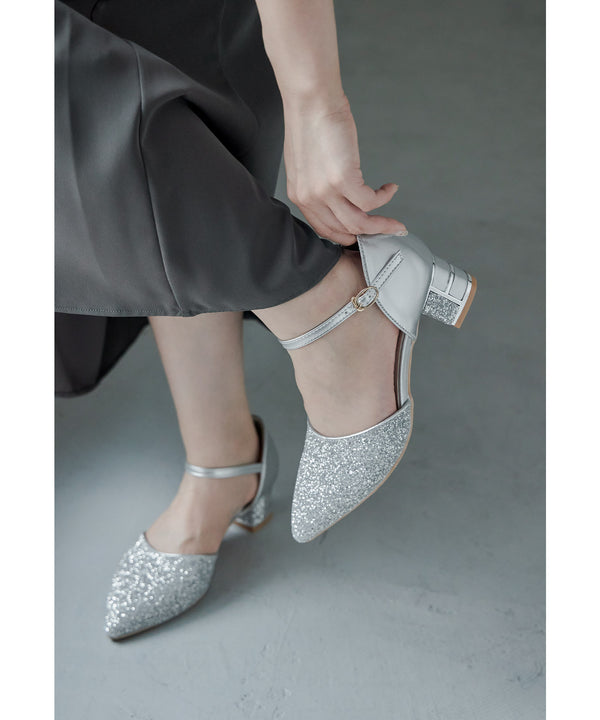 {"color":"\u30b7\u30eb\u30d0\u30fc","info":""}