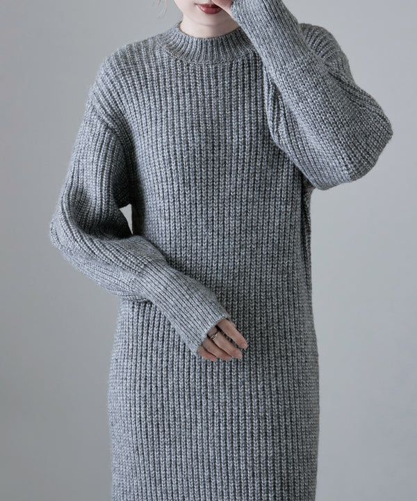 {"color":"\u6762\u30b0\u30ec\u30fc","info":"model\uff1aH170cm size\uff1aF"}
