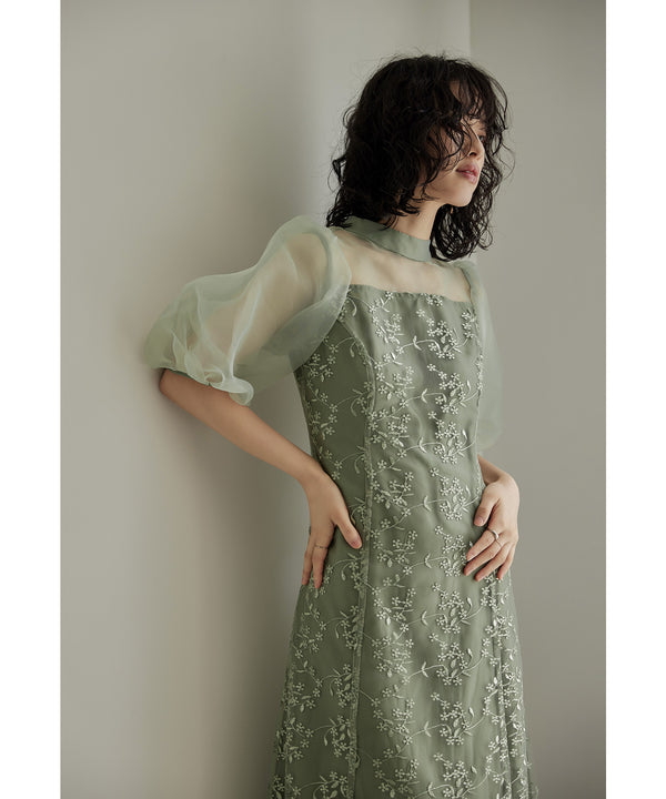 {"color":"\u30b0\u30ea\u30fc\u30f3","info":"model\uff1aH166cm size\uff1aM"}