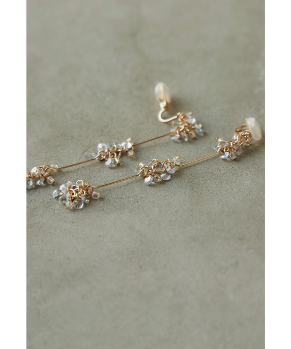 {"color":"\u30b4\u30fc\u30eb\u30c9","info":""}