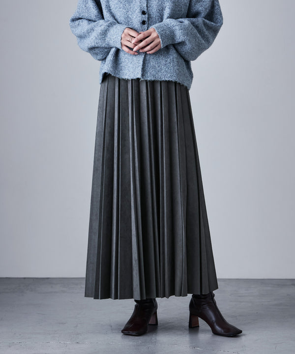 {"color":"\u30b0\u30ec\u30fc","info":"model\uff1aH166cm size\uff1aL"}