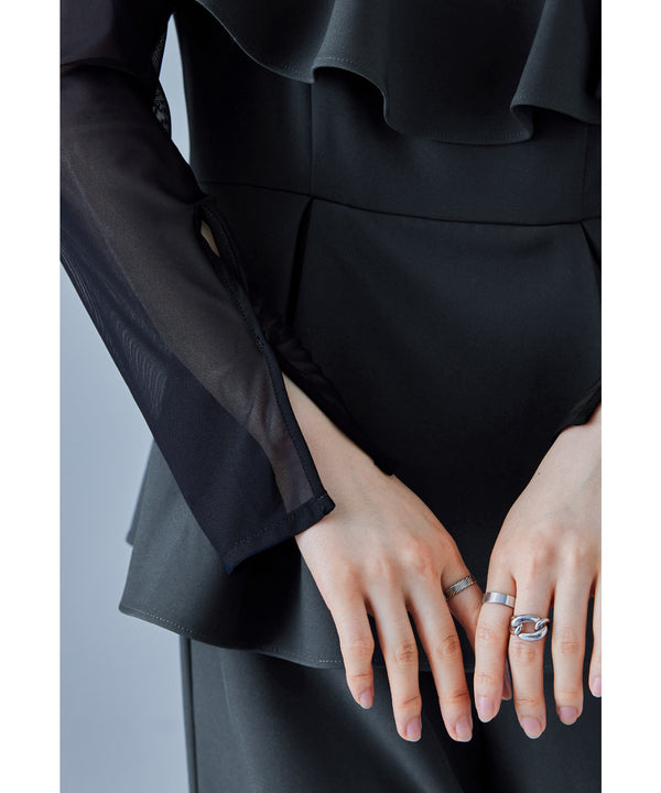 {"color":"\u30d7\u30ec\u30fc\u30f3\u30d6\u30e9\u30c3\u30af","info":"model\uff1aH167cm size\uff1aM"}