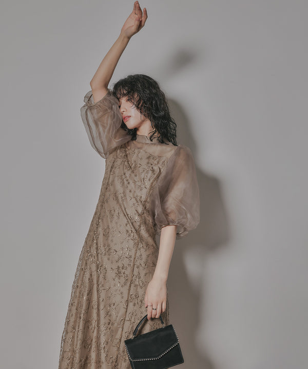 {"color":"\u30e2\u30ab","info":"model\uff1aH166cm size\uff1aM"}