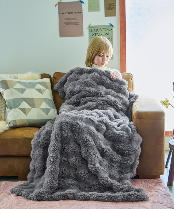 {"color":"\u30b0\u30ec\u30fc","info":""}