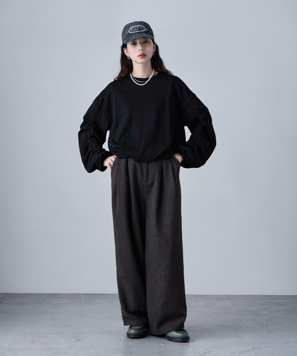 {"color":"\u30d6\u30e9\u30c3\u30af","info":"model\uff1aH166cm size\uff1aM"}