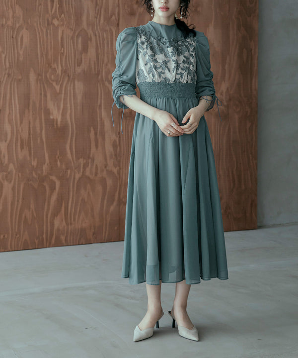 {"color":"\u30e9\u30a4\u30c8\u30ab\u30fc\u30ad","info":"model\uff1aH167cm size\uff1aM"}