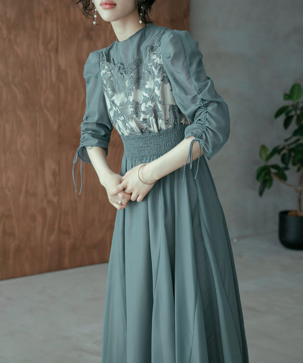 {"color":"\u30e9\u30a4\u30c8\u30ab\u30fc\u30ad","info":"model\uff1aH167cm size\uff1aM"}