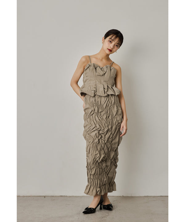 {"color":"\u30d9\u30fc\u30b8\u30e5","info":"model\uff1aH161cm size\uff1aM"}
