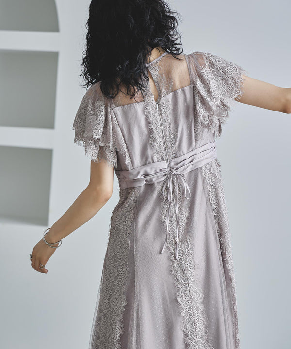 {"color":"\u30b0\u30ec\u30fc\u30b8\u30e5","info":"model\uff1aH167cm size\uff1aM"}