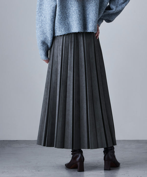 {"color":"\u30b0\u30ec\u30fc","info":"model\uff1aH166cm size\uff1aL"}