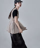 {"color":"\u30b0\u30ec\u30fc\u30b8\u30e5","info":"model\uff1aH166cm size\uff1aM"}