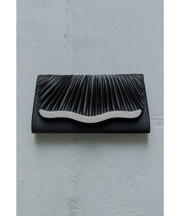 {"color":"\u30d6\u30e9\u30c3\u30af","info":""}