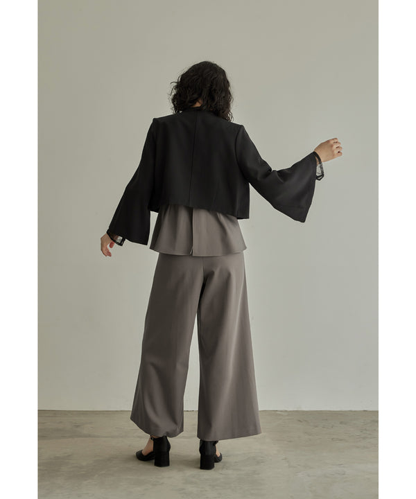 {"color":"\u30d6\u30e9\u30c3\u30af","info":"model\uff1aH167cm size\uff1a9\u53f7"}