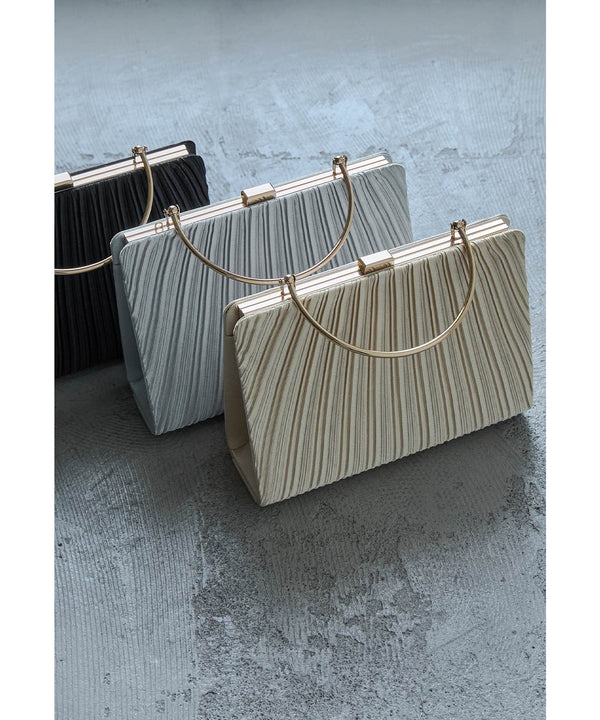 {"color":"","info":""}