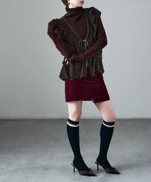 {"color":"\u30d6\u30e9\u30a6\u30f3","info":"model\uff1aH158cm size\uff1aM"}