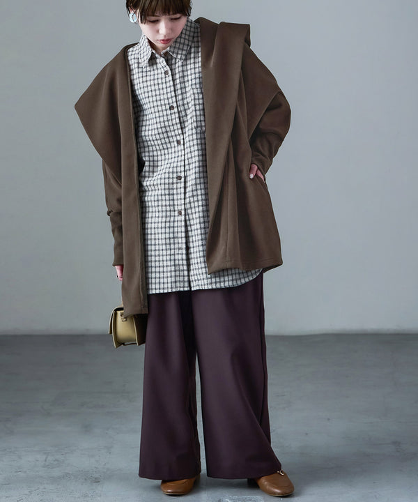 {"color":"\u30d6\u30e9\u30a6\u30f3","info":"model\uff1aH158cm size\uff1aM"}