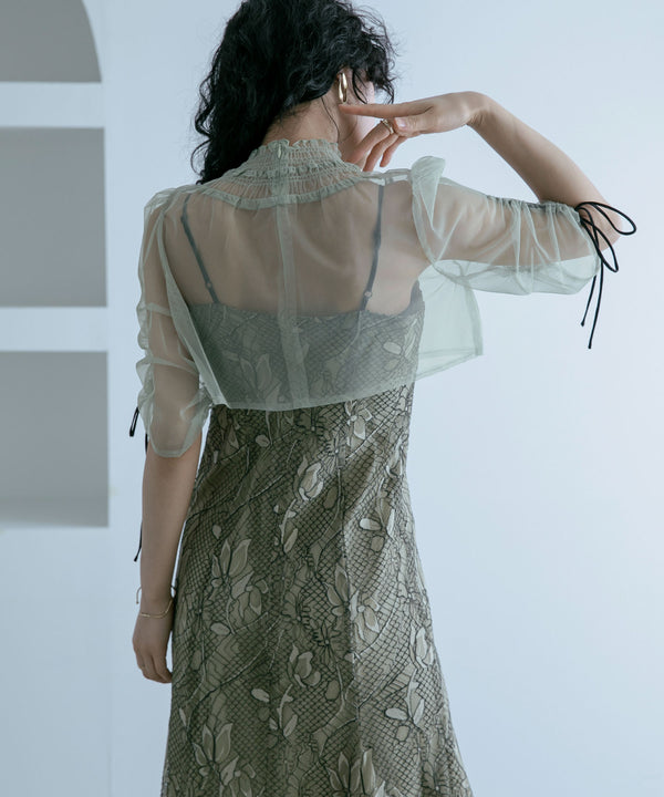 {"color":"\u30b0\u30ea\u30fc\u30f3","info":"model\uff1aH167cm size\uff1aM"}