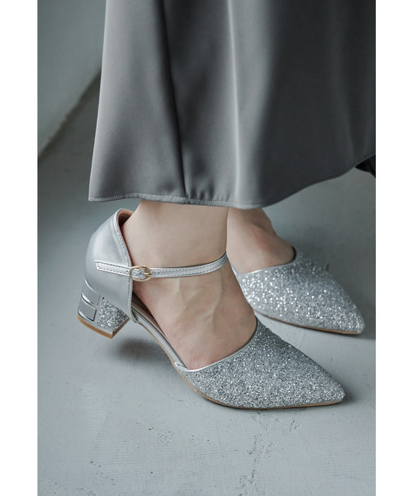 {"color":"\u30b7\u30eb\u30d0\u30fc","info":""}