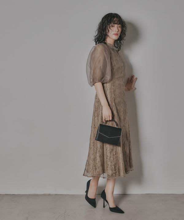 {"color":"\u30e2\u30ab","info":"model\uff1aH166cm size\uff1aM"}