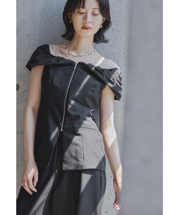 {"color":"\u30d6\u30e9\u30c3\u30af","info":"model\uff1aH166cm size\uff1aM"}