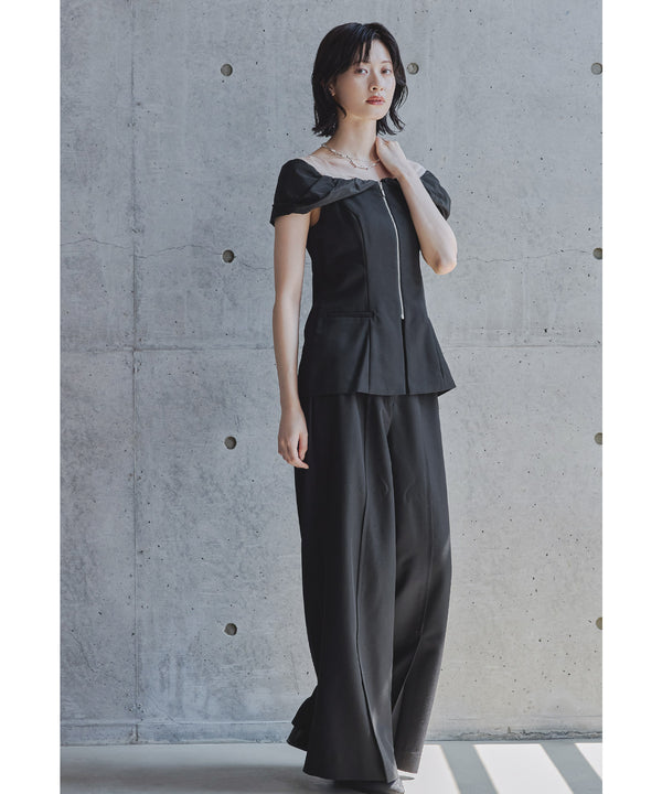 {"color":"\u30d6\u30e9\u30c3\u30af","info":"model\uff1aH166cm size\uff1aM"}