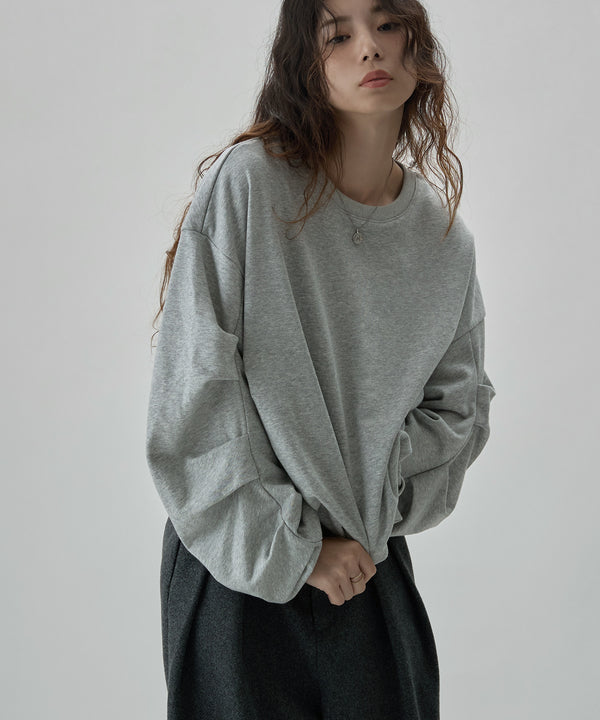 {"color":"\u30b0\u30ec\u30fc","info":"model\uff1aH166cm size\uff1aM"}