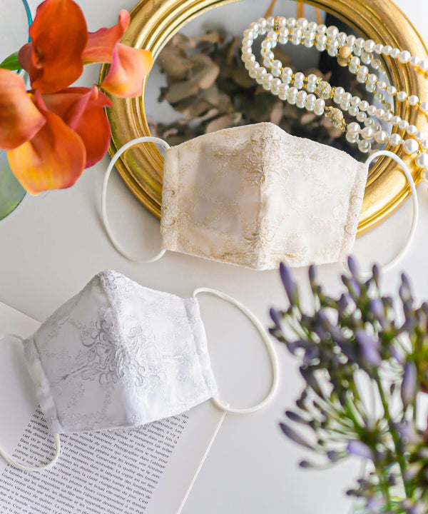 {"color":"","info":""}