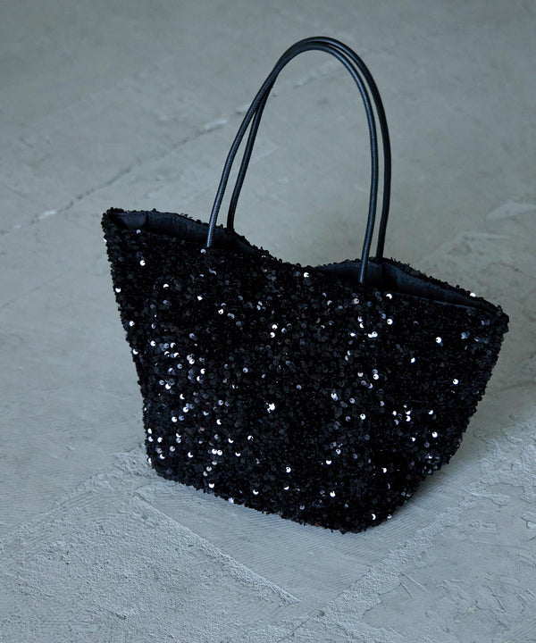 {"color":"","info":""}