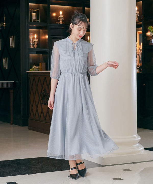 {"color":"\u30d6\u30eb\u30fc\u30b0\u30ec\u30fc","info":"model\uff1aH162cm size\uff1aM"}