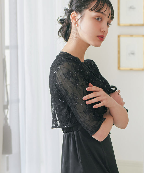 {"color":"\u30d6\u30e9\u30c3\u30af","info":"model\uff1aH162cm size\uff1aM"}