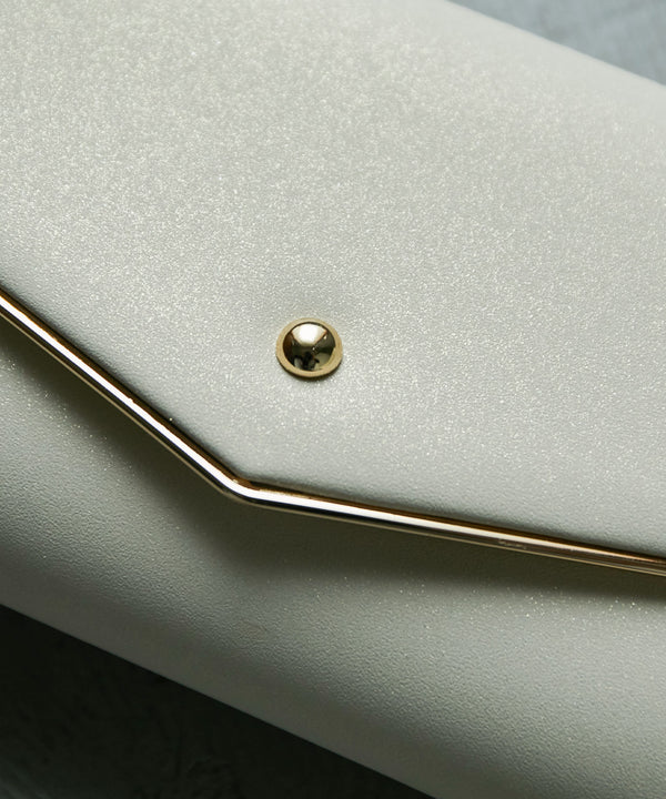 niana ラメクラッチバッグ ベージュ