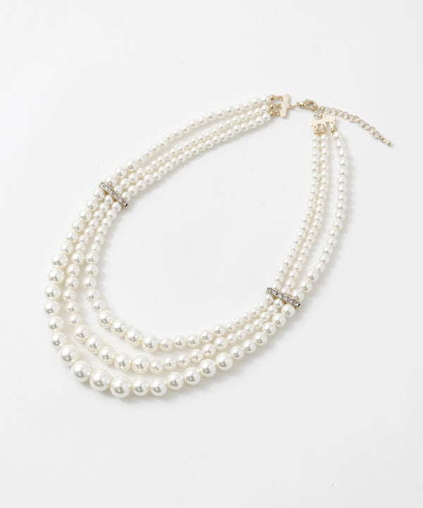 {"color":"\u30b4\u30fc\u30eb\u30c9","info":""}